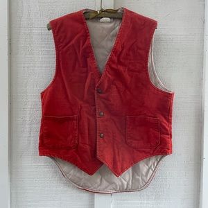 Vintage red hunter vest 😍